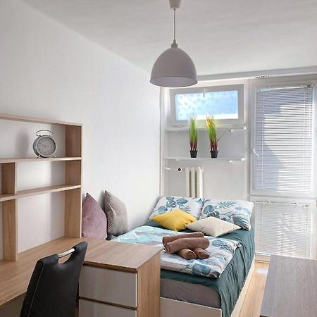 Bright Room №3 Grzybowska 9 Warschau Exterior foto
